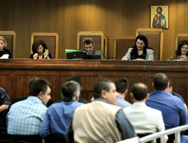 Αρχίζει πάλι η δίκη του Λαϊκού Συνδέσμου